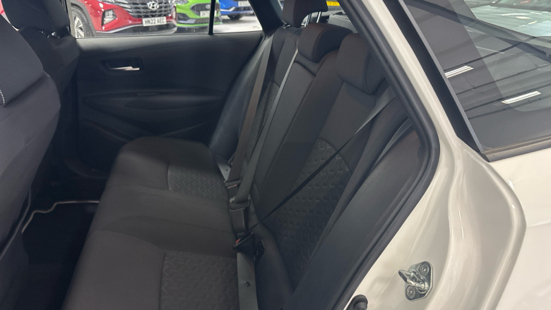 Toyota Corolla 1.8 VVT-i Hybrid Icon Tech 5dr CVT Hybrid Estate